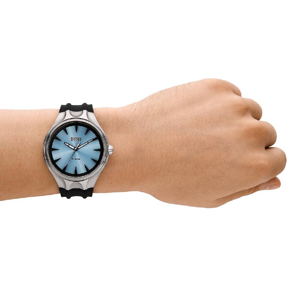 Diesel Herrenuhr STREAMLINE DZ2216 Nur noch ein Tag übrig