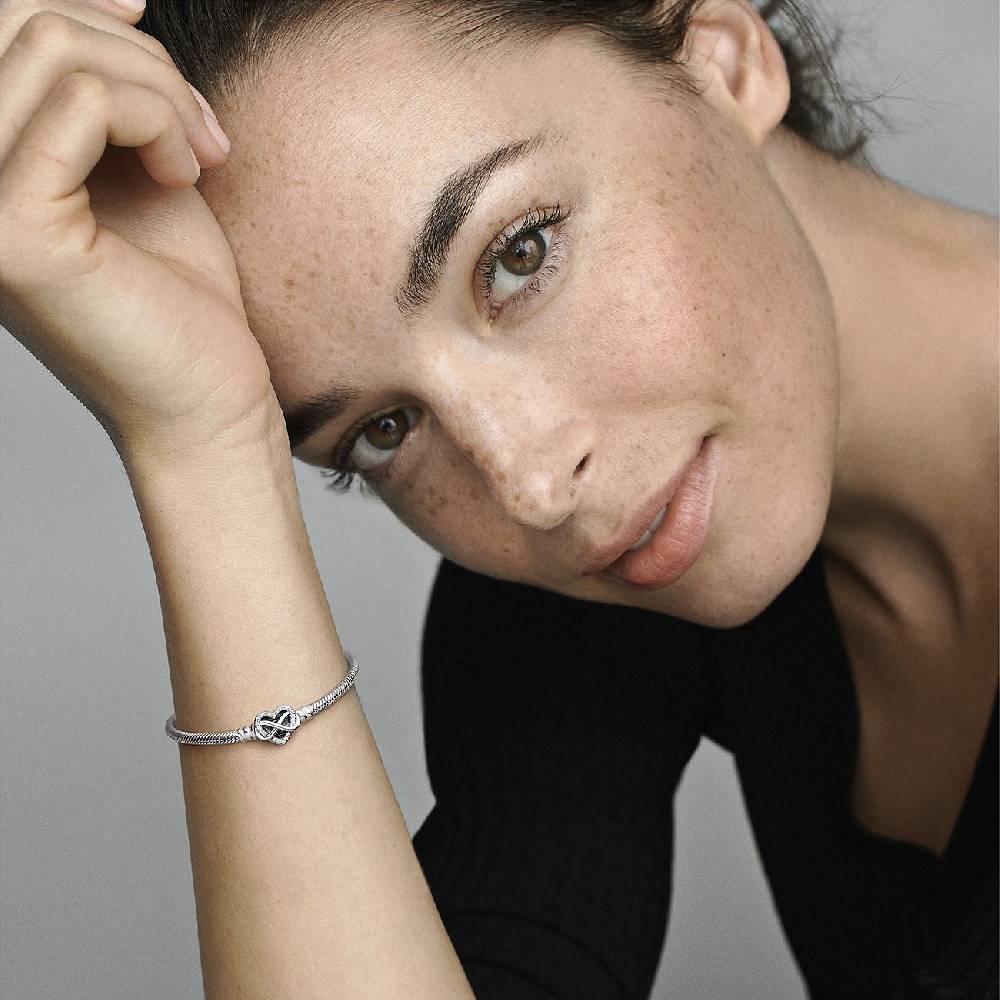 Pandora Armband Moments Super Rabatt