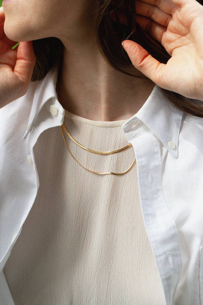 JUKSEREI FLOS NECKLACE Super Sparpreis