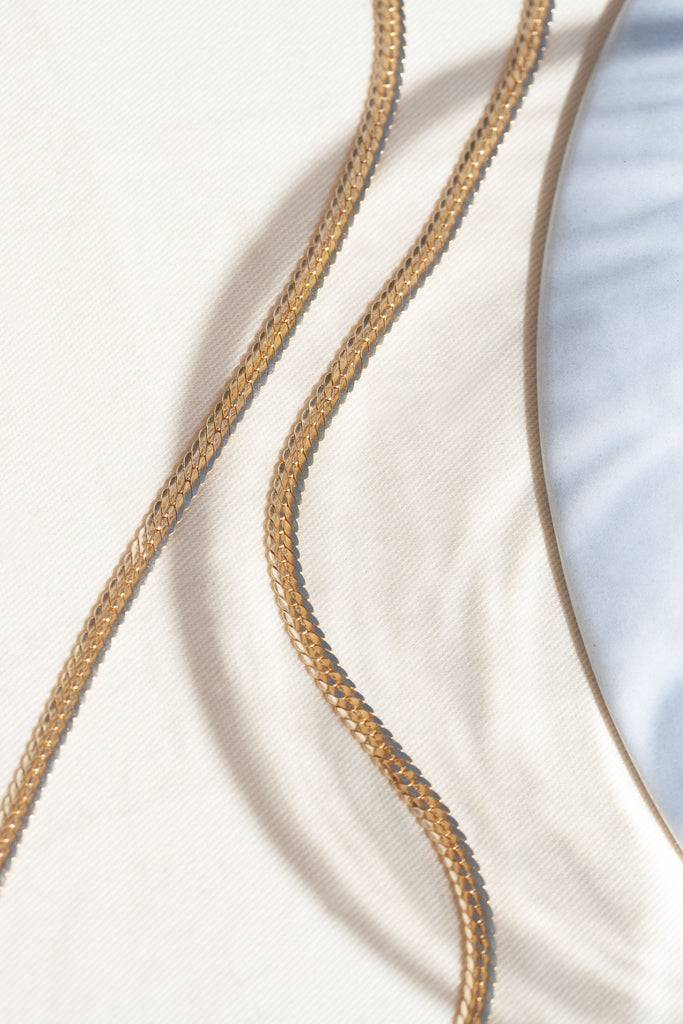 JUKSEREI FLOS NECKLACE Super Sparpreis