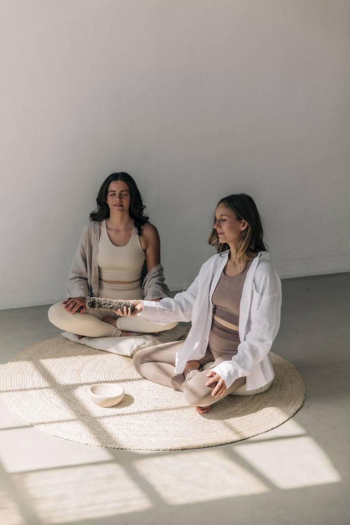 JUKSEREI KRUUT · SLOW MOTION SMUDGE STICK Günstig kaufen