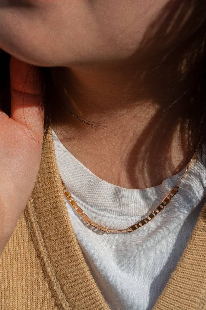 JUKSEREI KAIA NECKLACE SHORT Letzter Tag