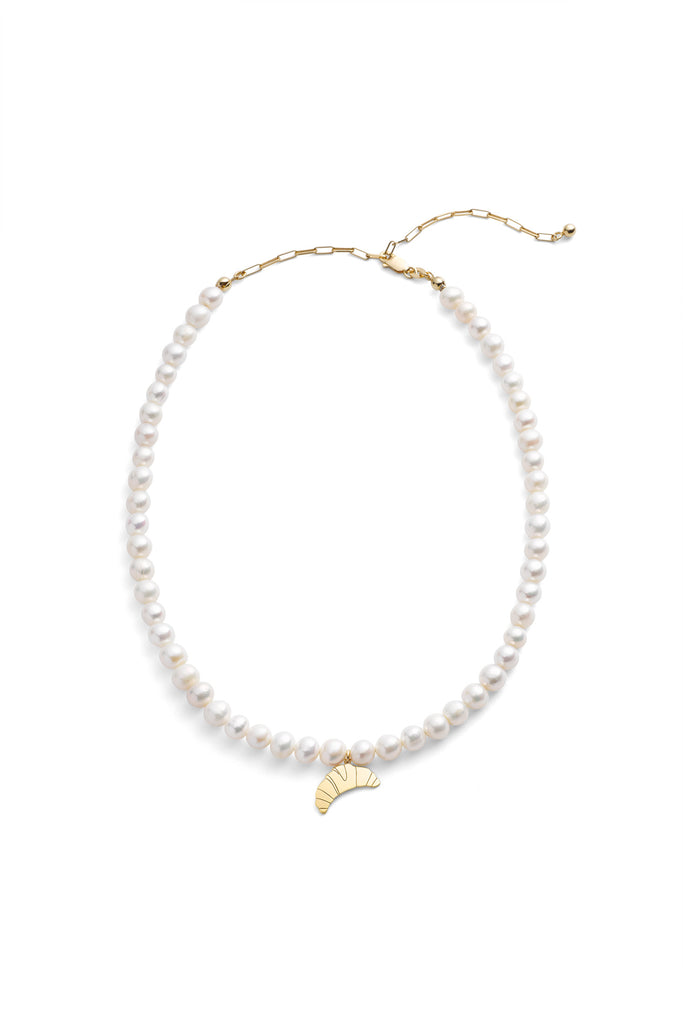 JUKSEREI CROISSANT PEARL NECKLACE Fabrikladen