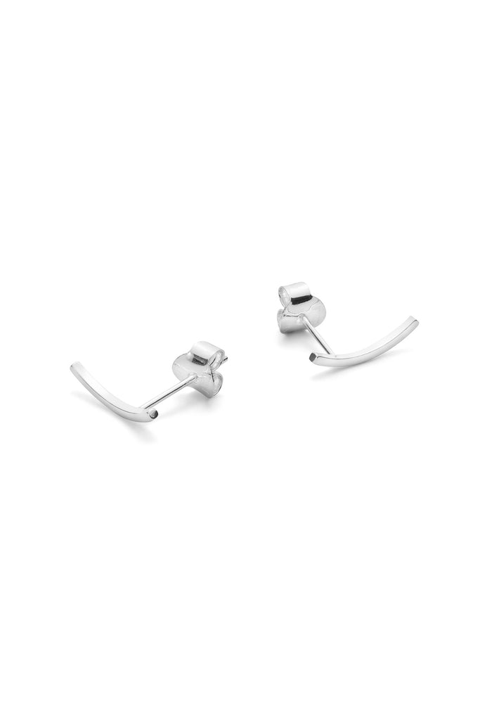 JUKSEREI CURVED EAR STUDS Schlussverkauf