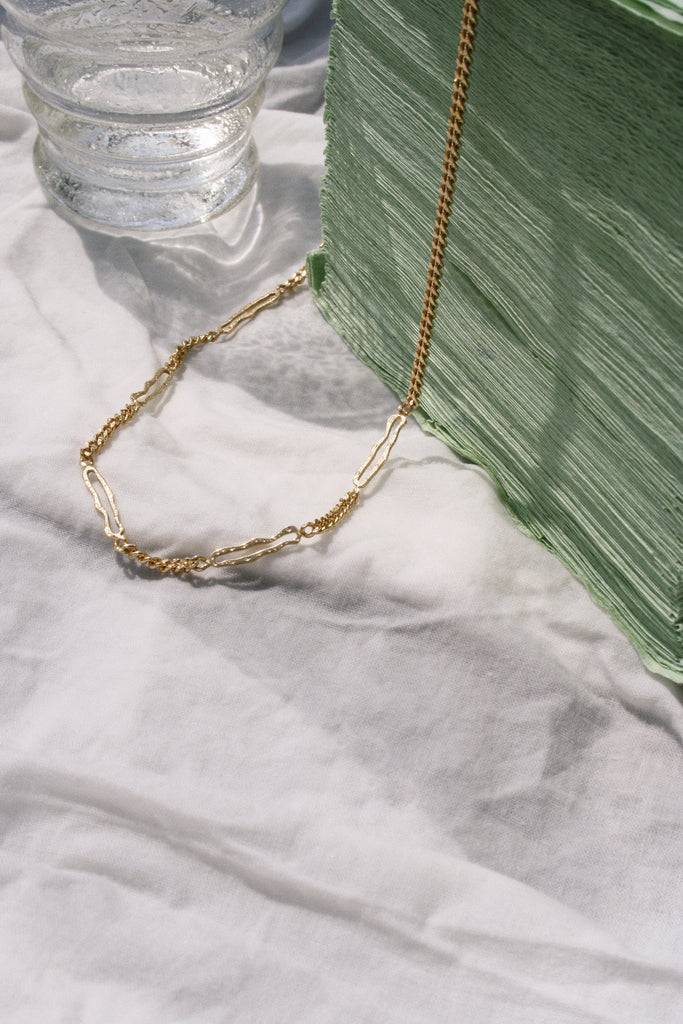 JUKSEREI ISLA NECKLACE Exklusive Angebote