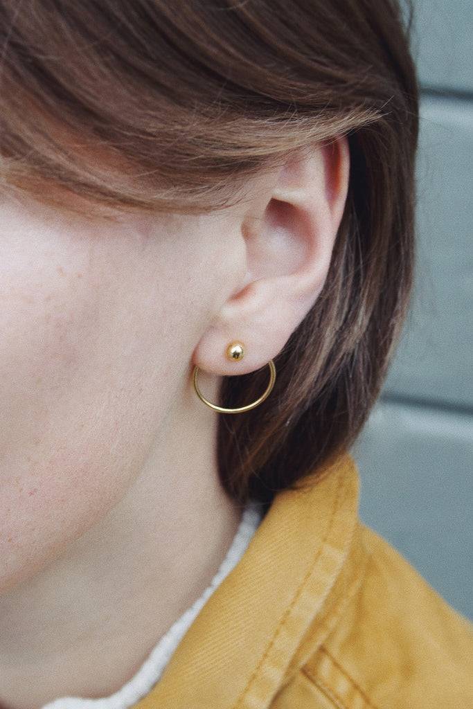 JUKSEREI SOLAR EAR STUDS Valentinstagsangebot