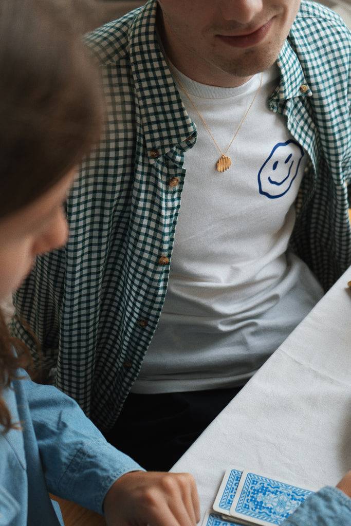 JUKSEREI AMORE STORE · "TUTTO SECCO" T-SHIRT Kostenlose Rückgabe