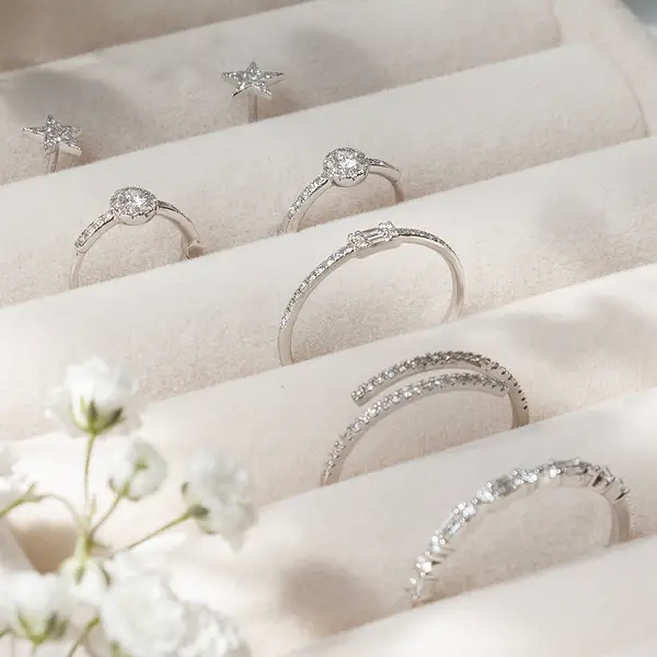 Leaf Jewelry Ring mit Baguette Diamanten, 14K Weißgold Tägliche Deals