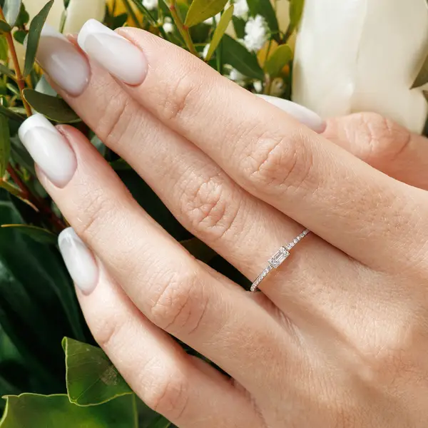 Leaf Jewelry Ring mit Diamanten, Tiny Baguette, 14K Rosegold Fabrikpreis