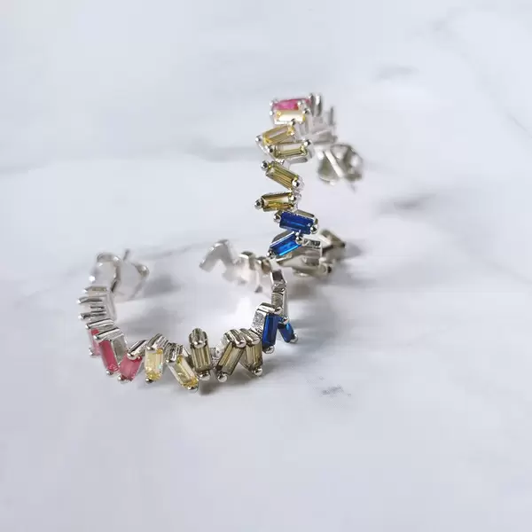 Leaf Jewelry Creole ICE CUBE, Multi Colour Zirkonia, 925 Sterlingsilber Begrenzt auf 3 Tage
