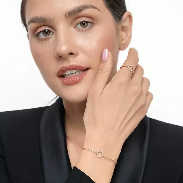 Leaf Jewelry Glückarmband Kleeblatt mit Diamanten, 18 K Rosegold, Beige Nur für heute