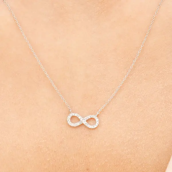 Leaf Jewelry Halskette Infinity mit Diamanten, 18 K Weissgold Sonderangebot