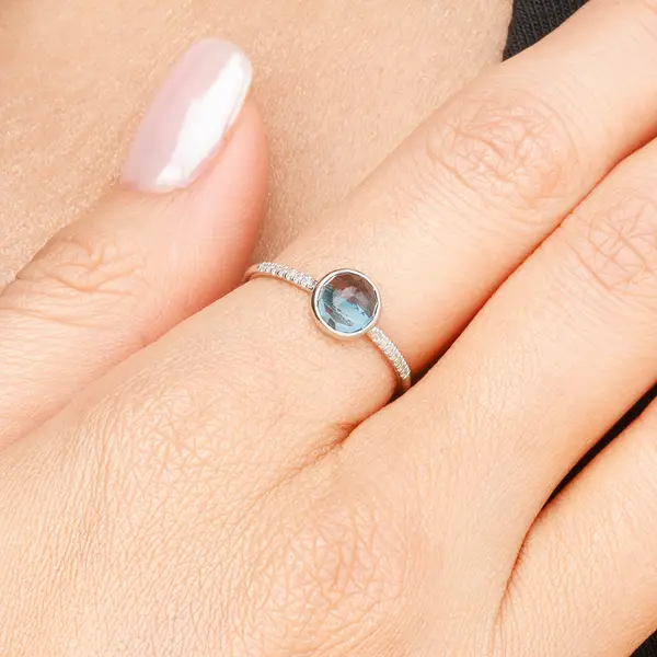 Leaf Jewelry Ring Blue Topas mit Diamanten, 14K Weißgold Flash Sale