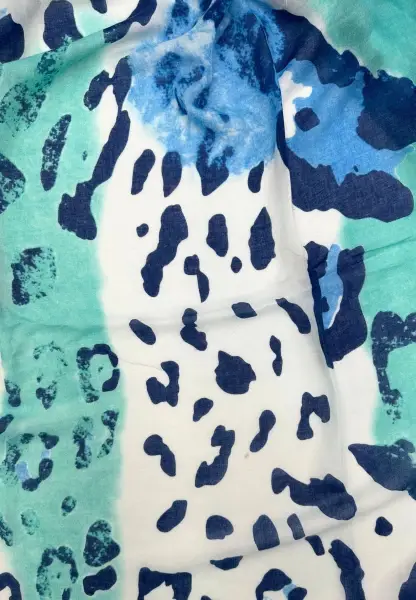 Leslii Schal Leo Look in Blau Türkis Schlussverkauf