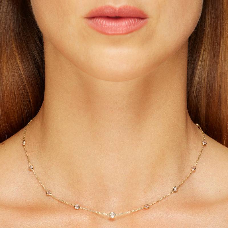 Mosuo Jewellery Halskette mit Steinen Bestseller