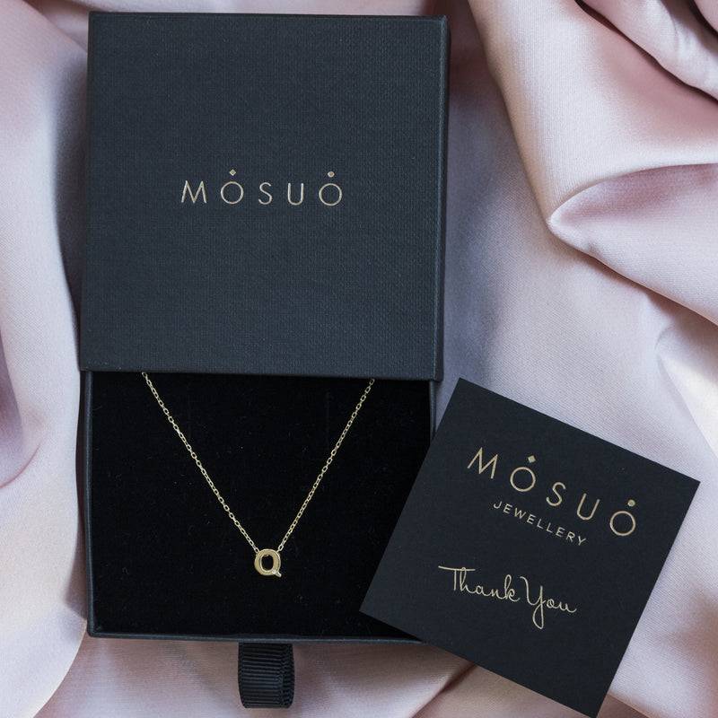Mosuo Jewellery Diamant Buchstaben Halskette “Q” - Vermeil Nur noch ein Tag übrig