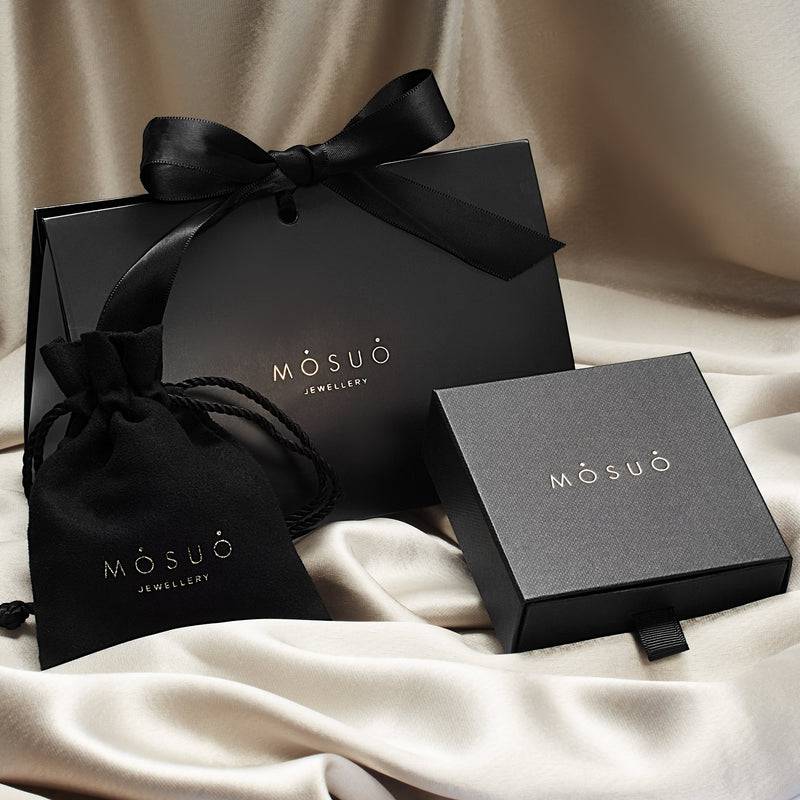 Mosuo Jewellery Diamant Buchstaben Halskette “Y”- Vermeil Outlet