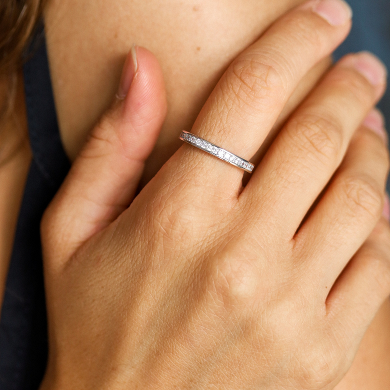 Nana Kay Simply Essentials Ring Spring Nur noch ein Tag übrig