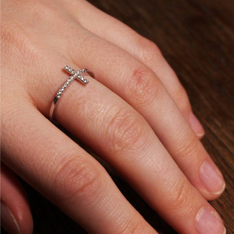 Nana Kay Very Petite Ring Kreuz Fabrikverkauf