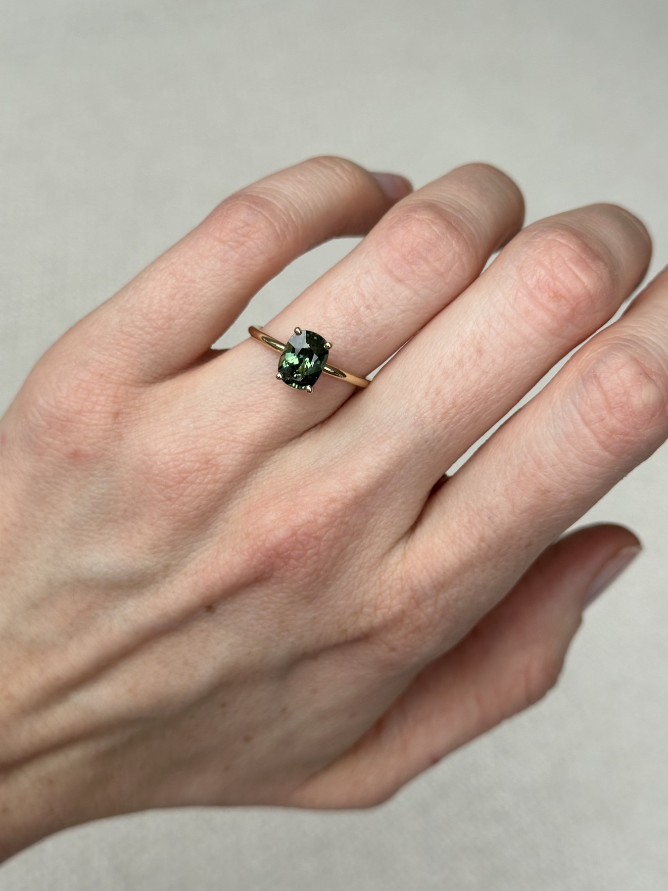 Nina Kastens Oval Green Sapphire Ring Online Outlet
