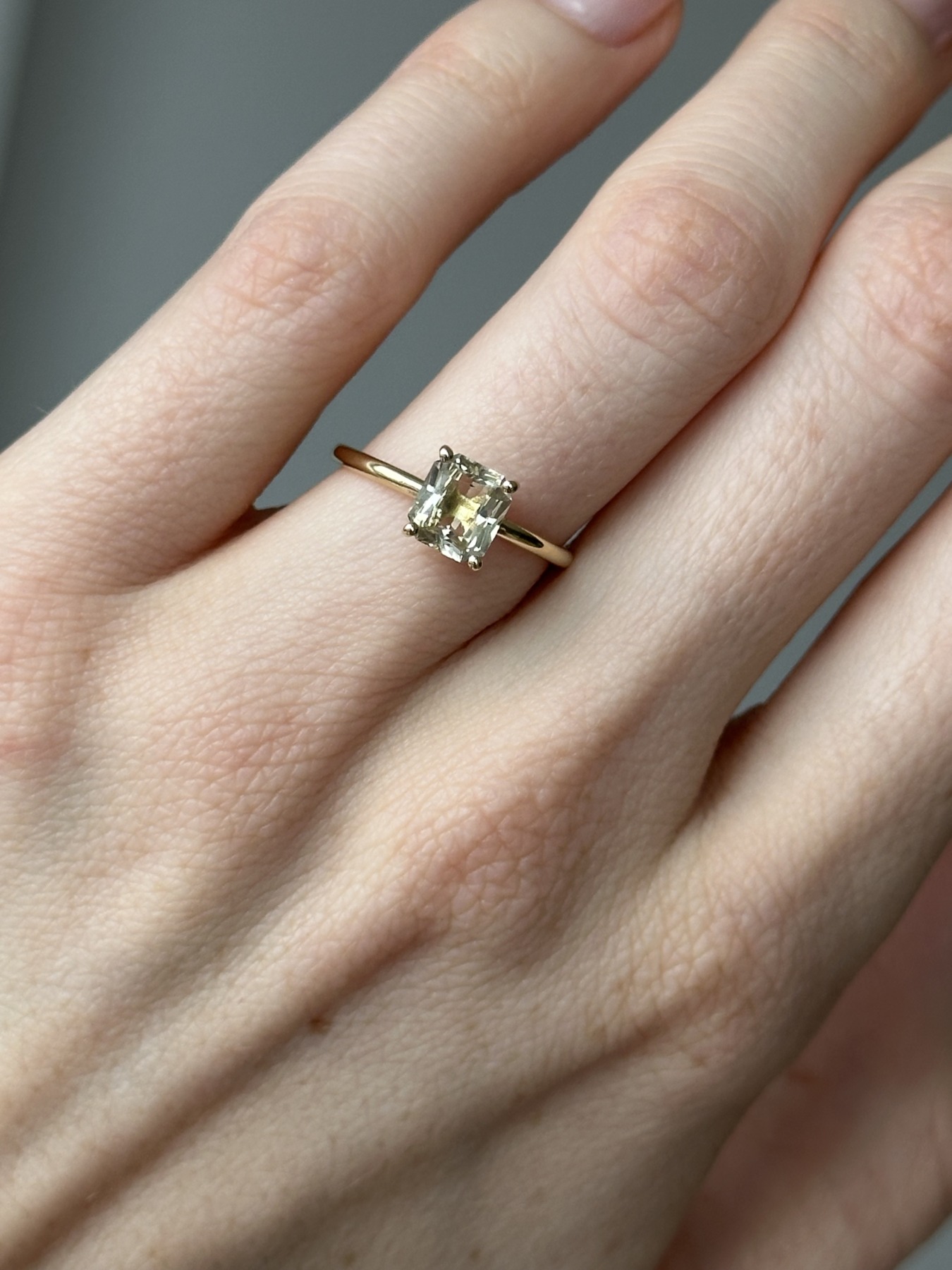 Nina Kastens Yellow Sapphire Ring Zeitlich begrenztes Angebot