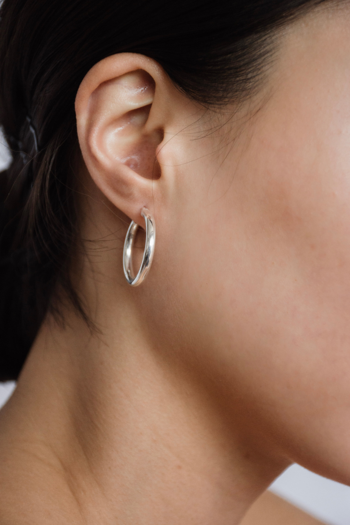 Nina Kastens Essential White Gold Hoops Fabrik Onlineshop