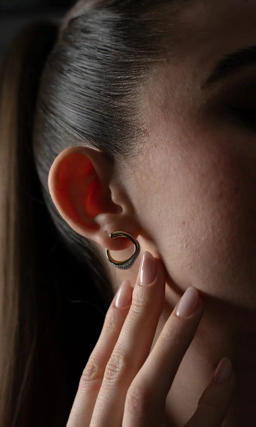 Paul Valentine Crystal Galaxy Ear Studs Discount Store für neue Produkte