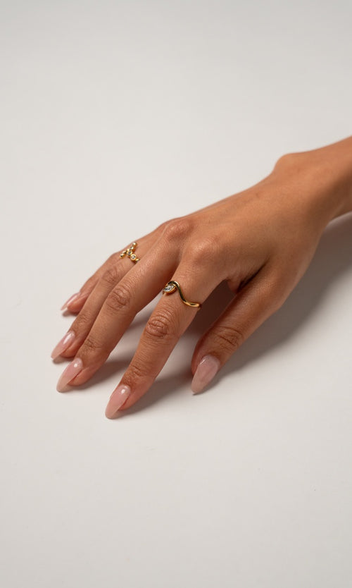 Paul Valentine Adorn Ring Marquise Lagerräumung