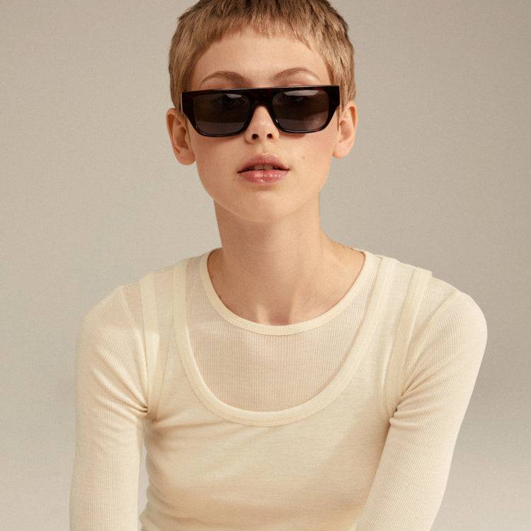 Pilgrim ENIEL Recycelte Sonnenbrille Schildpatt-Braun/Gold Top Angebot