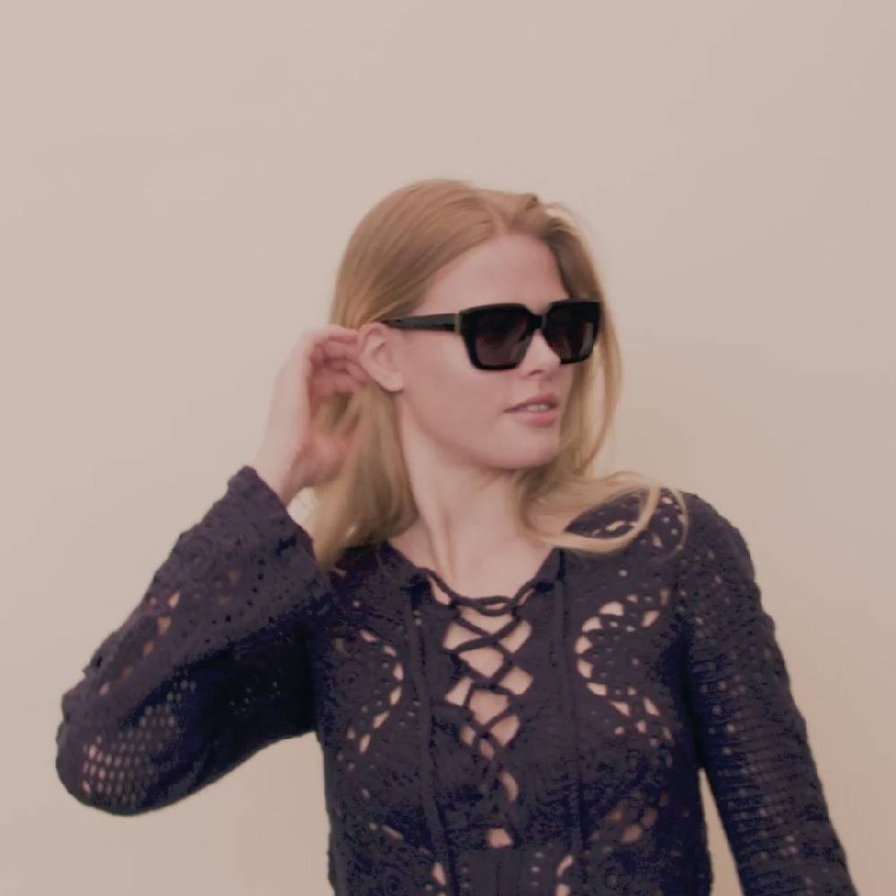 Pilgrim JOGLI Recycelte Sonnenbrille Schwarz/Gold 2025