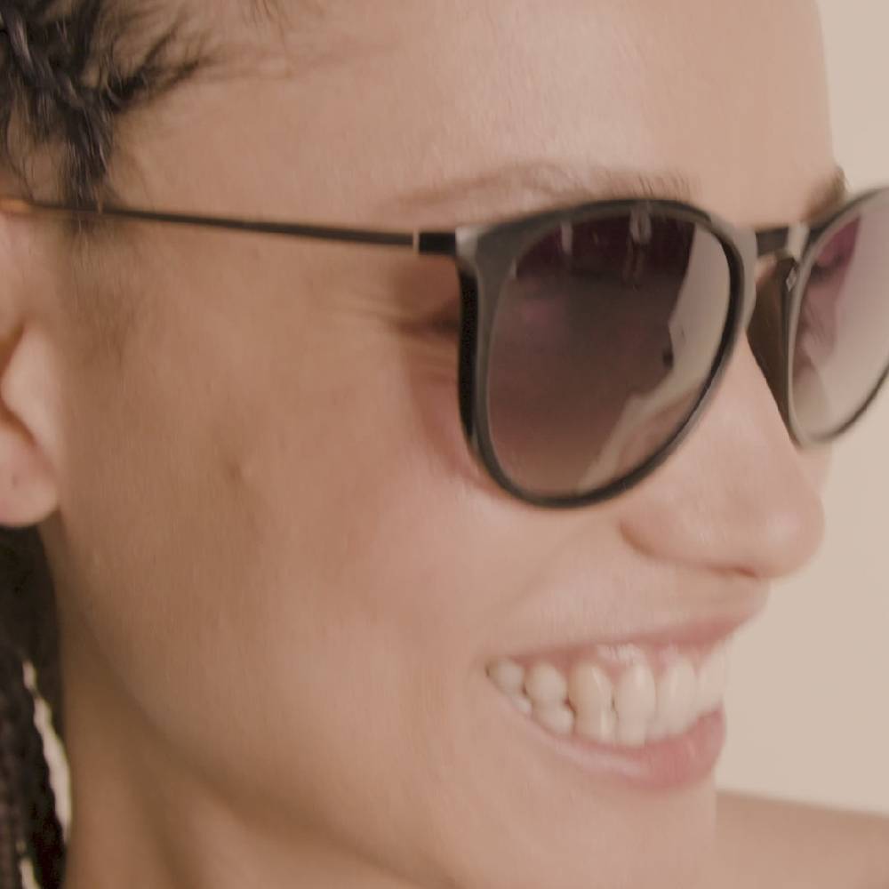 Pilgrim VANILLE Sonnenbrille Schwarz/Gold Outlet