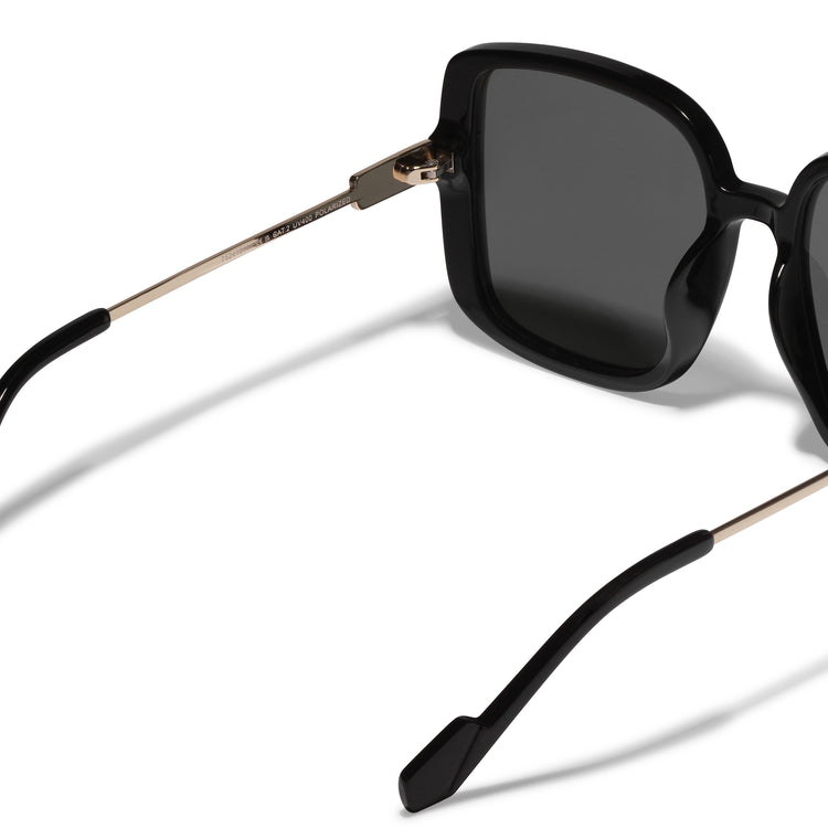 Pilgrim ALIET Sonnenbrille Schwarz/Gold Angebote