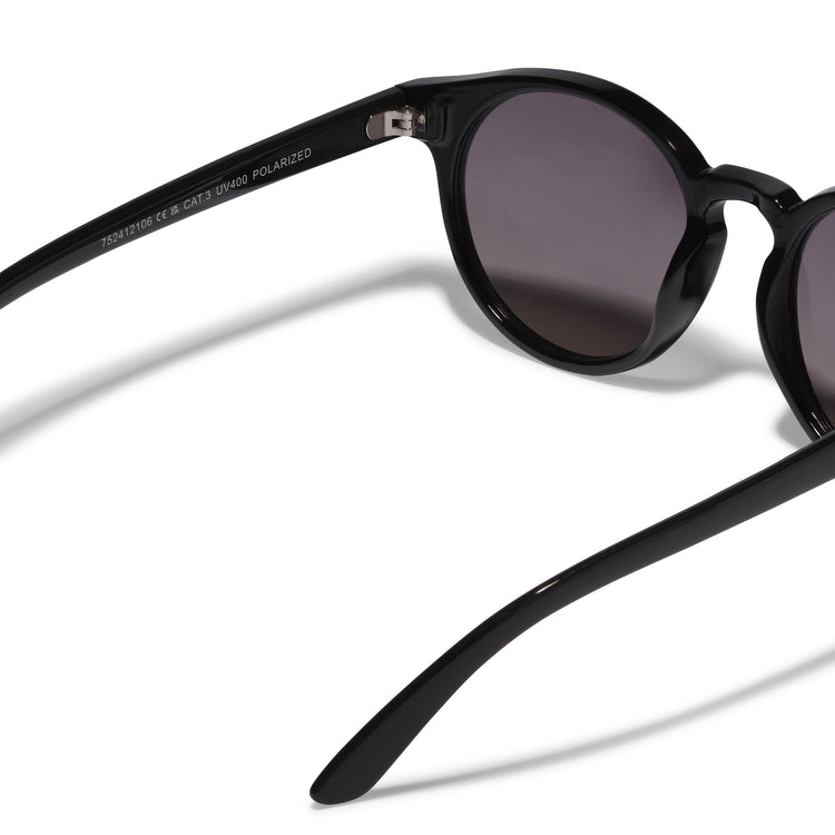 Pilgrim KYRIE Sonnenbrille Schwarz/Gold im Angebot