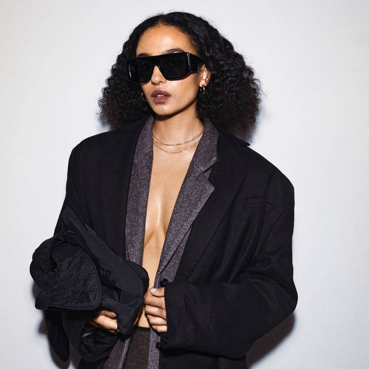 Pilgrim JOHARI Recycelte Sonnenbrille Schwarz Fabrikpreis