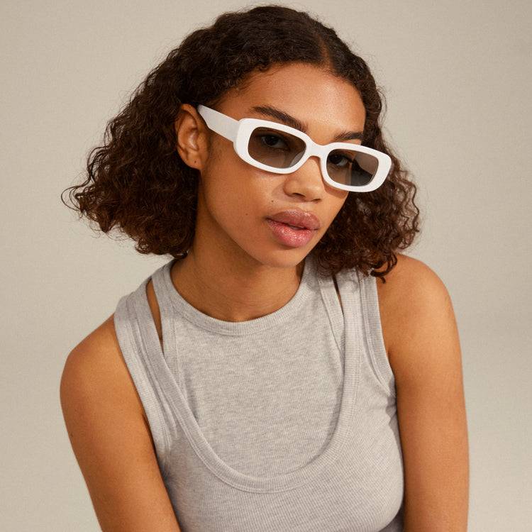 Pilgrim YANSEL Recycelte Sonnenbrille Weiß Versandkostenfrei