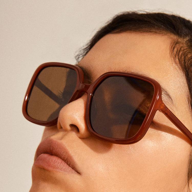 Pilgrim MILAN oversized Retro-Sonnenbrille braun Lagerräumung