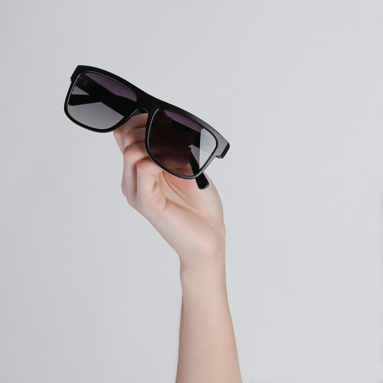 Pilgrim Sonnenbrille : Kara : Schwarz Sonderangebot
