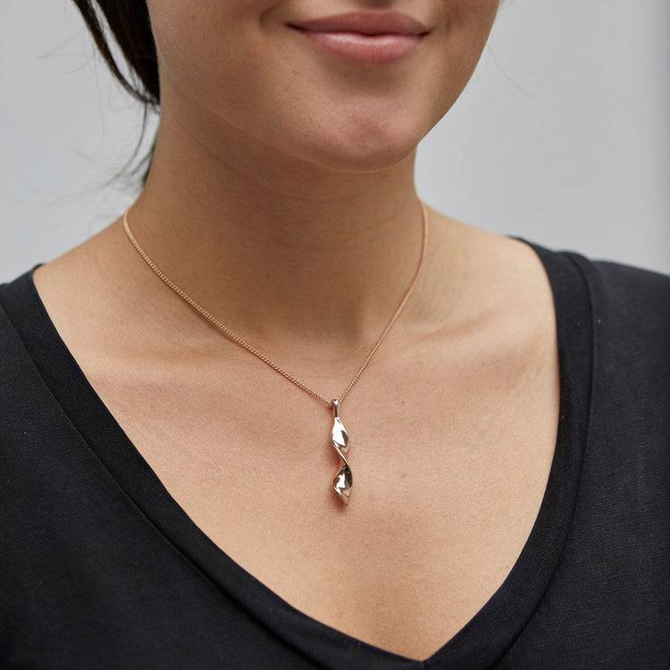 Pilgrim Halskette : Elaine : Rosévergoldet Exklusive Angebote