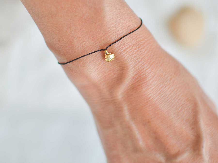Renna Deluxe MUSCHEL Armband Gold Vierteljährliche Förderung