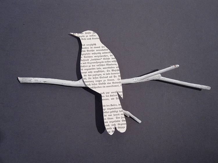 Renna Deluxe Amsel in Fraktur auf dem Ast 50% Rabatt für begrenzte Zeit