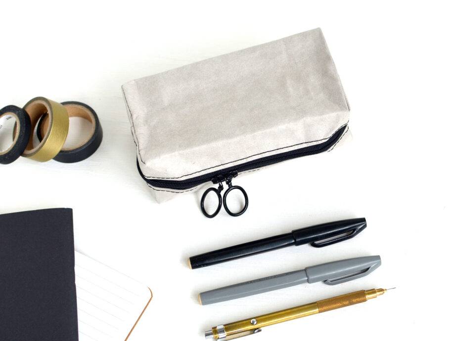 Renna Deluxe Individualisiertes Federmäppchen mit Monogramm grau Weihnachtsangebot