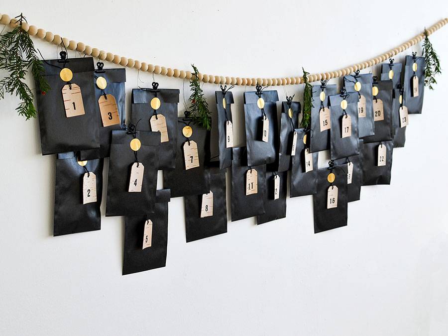 Renna Deluxe Adventskalender Zahlen Anhänger aus Birkenrinde Angebote