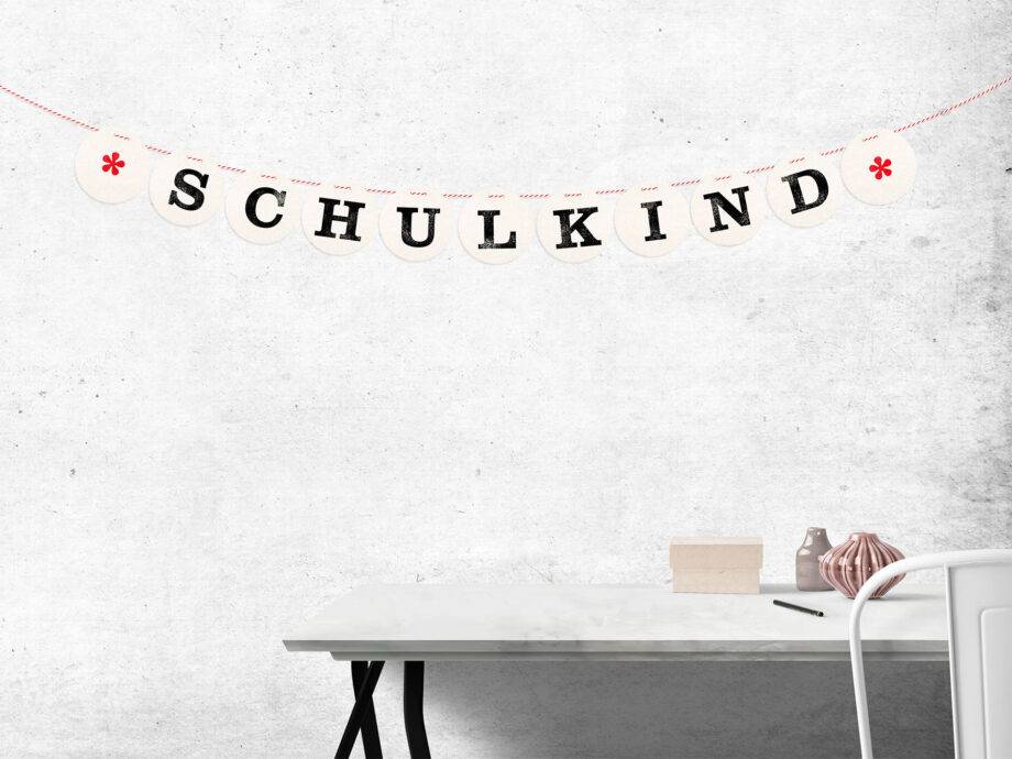 Renna Deluxe SCHULKIND Girlande für die Einschulung Party-Deko Fabrikverkauf