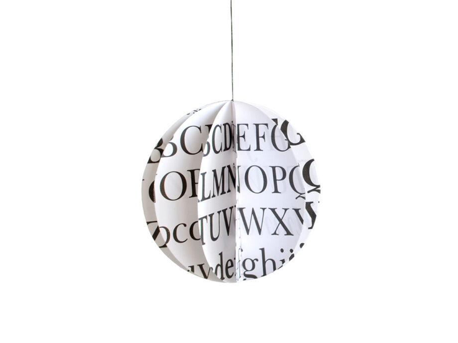 Renna Deluxe Frohe Weihnachtskarte mit Weihnachtskugel Weihnachtsangebot