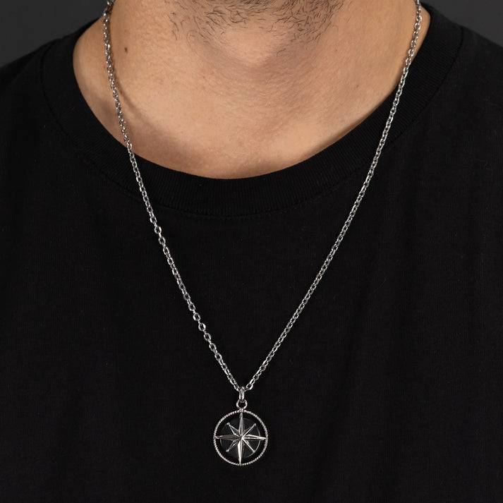 Save Brave Kette Polar mit schwarzem Onyx Riesige Ersparnisse
