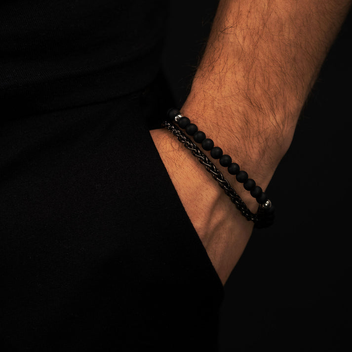 Save Brave Perlenarmband Nico aus Edelstahl & Onyx Sonderangebot