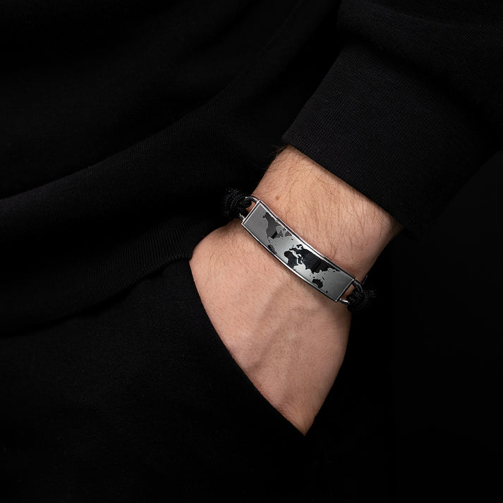 Save Brave Polyesterarmband Worldmap schwarz - Welt silber Begrenzte Freigabe