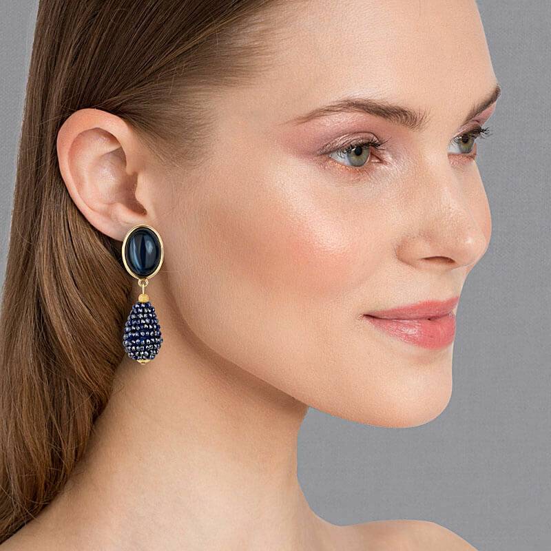 SchwesterSchwester Dunkelblau schimmernde Ohrstecker mit glitzerndem Tropfen von AmuseToi JETZT KAUFEN