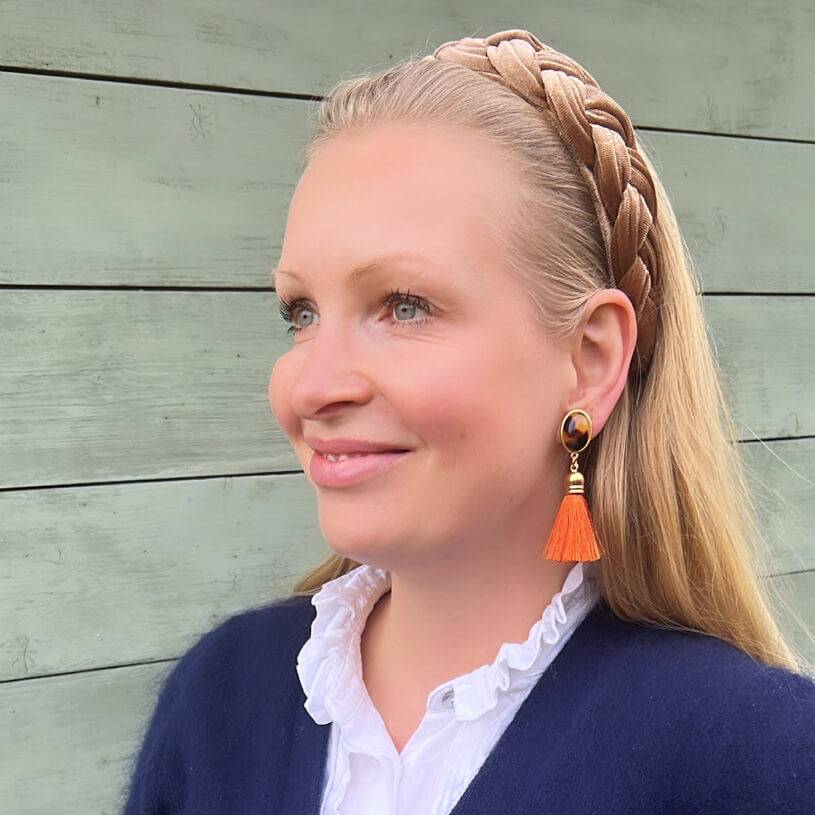 SchwesterSchwester Quasten Ohrringe als Ohrstecker in Schildpatt mit Quaste in Orange von AmuseToi Bis zu 50% Rabatt