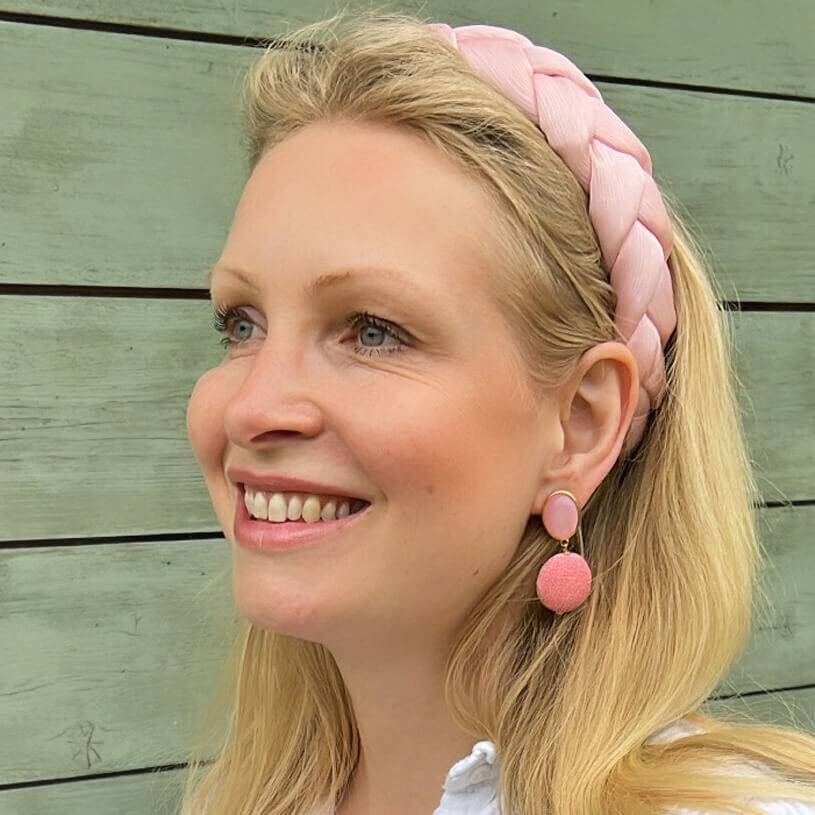 SchwesterSchwester Rosafarbene Ohrstecker mit pinkem Anhänger in Rochenhautoptik Black Friday Preise